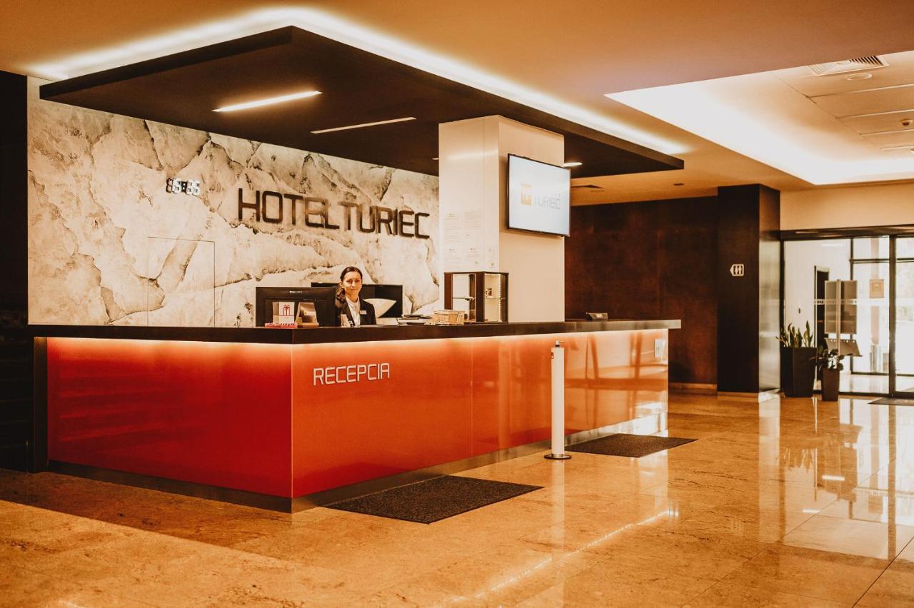 Hotel Turiec Martin Exterior foto